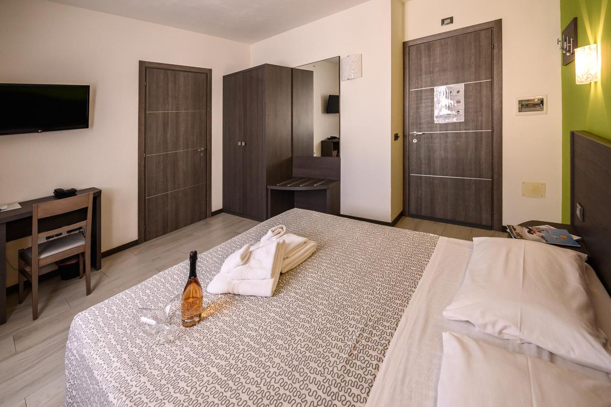 Hotel Rainbow Resort Marsala Ngoại thất bức ảnh
